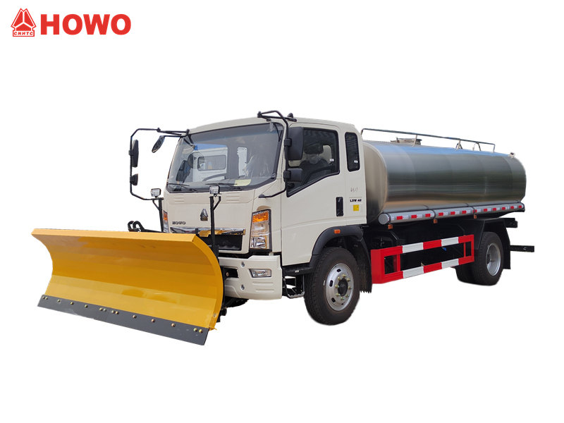 Drinking Water delivery truck HOWO