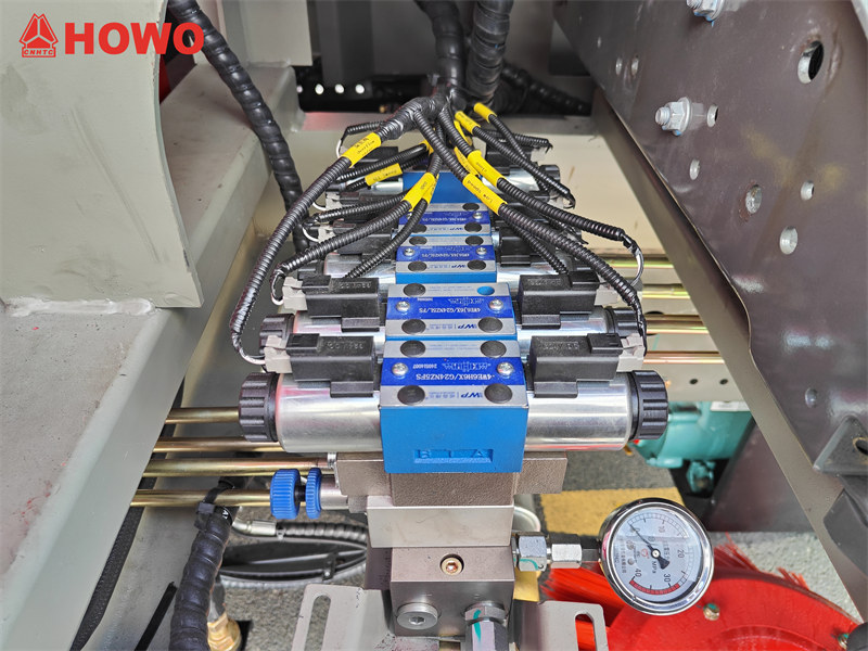 Pneumatic magnetic control valve for safety working