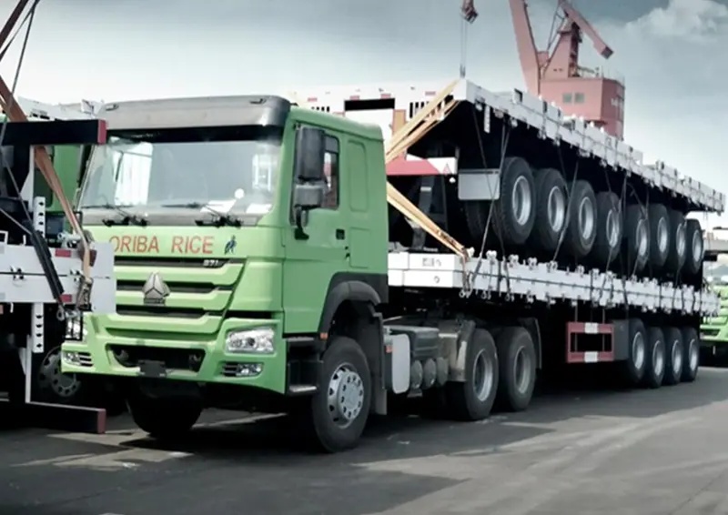 HOWO Trailer head trucks