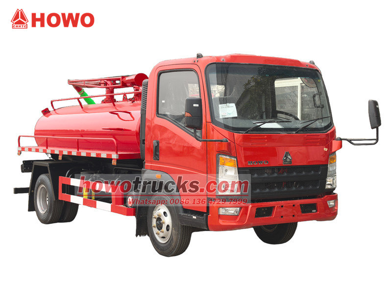 Howo toilet suction truck 6 wheeler 5000L
