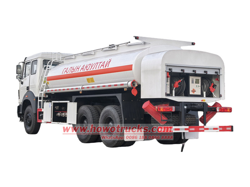 HOWO refueling truck