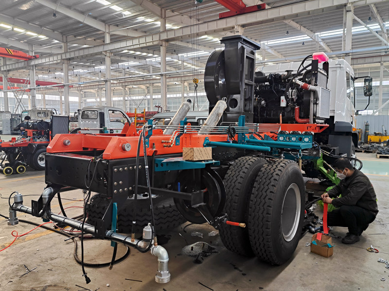 HOWO NX  road sweeper truck