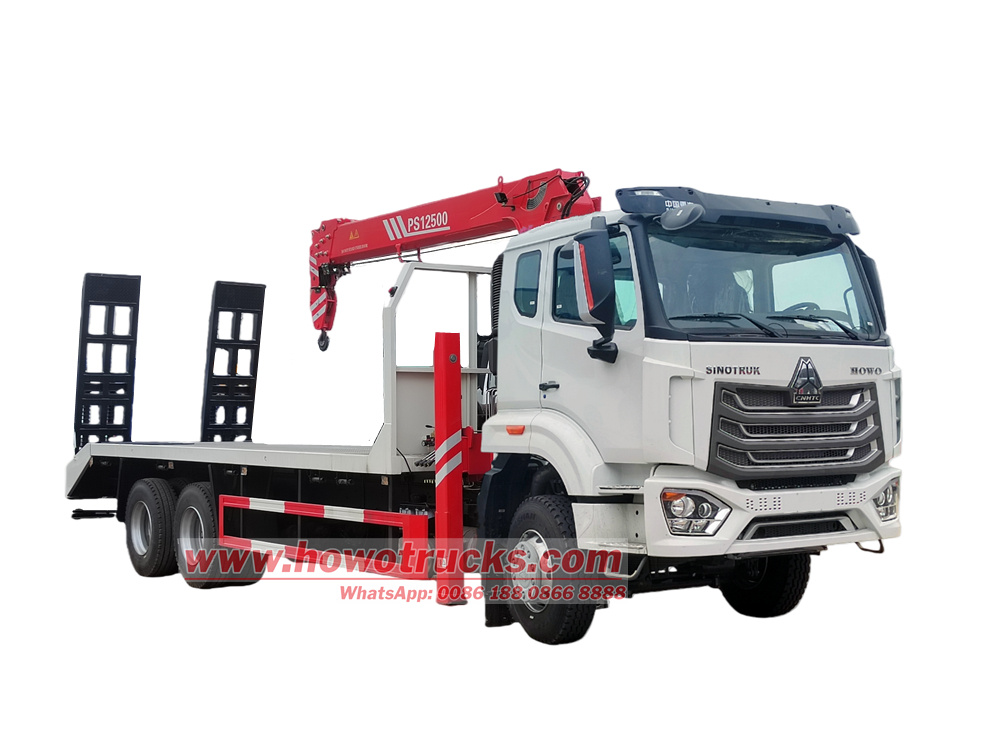 HOWO Flatbed Truck With Boom Crane