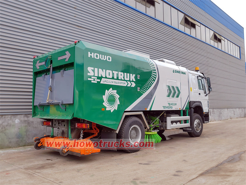 HOWO 10 Cubic Meters Vacuum Cleaner Cleaning Sweeping HOWO 10 Cubic Meters Vacuum Cleaner Cleaning Sweeping